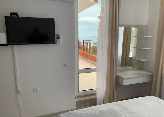 Noks- Marina- Avalonia * Sveti Vlas