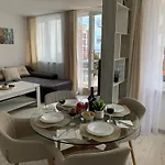 Апартамент Noks- Marina- Avalonia Свети Влас