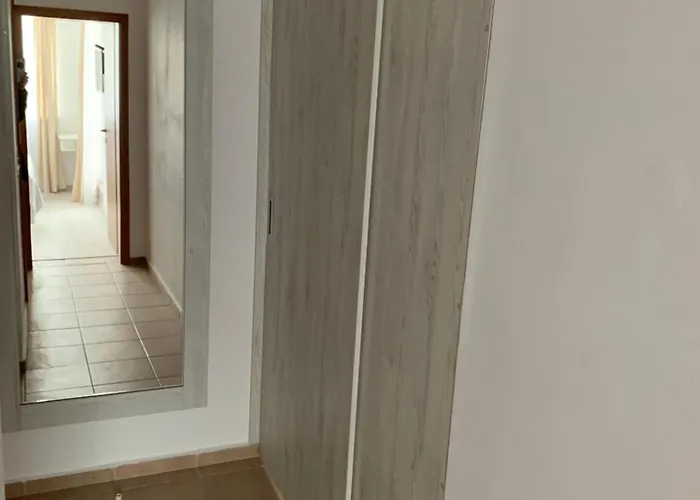 Noks- Marina- Avalonia Апартаменти Светий Влас