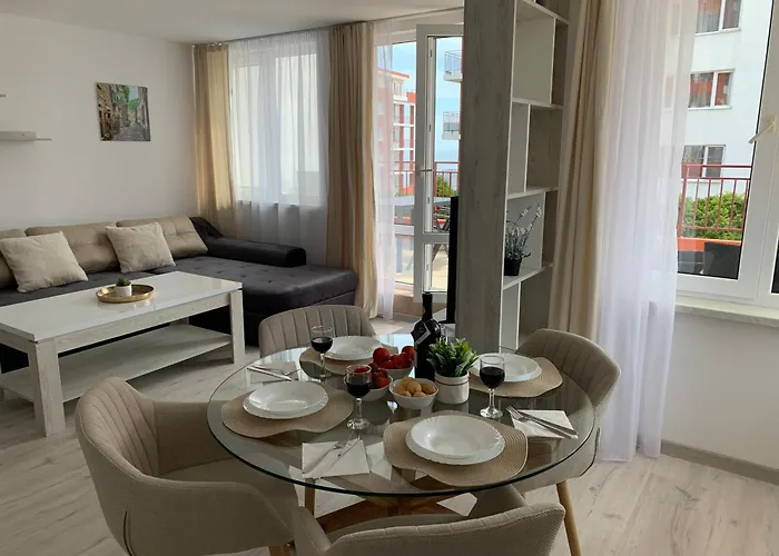 Апартаменти Noks- Marina- Avalonia Светий Влас