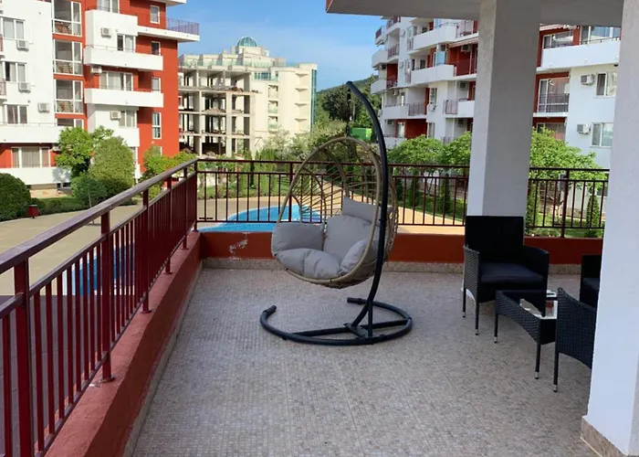 Noks- Marina- Avalonia Апартаменти *